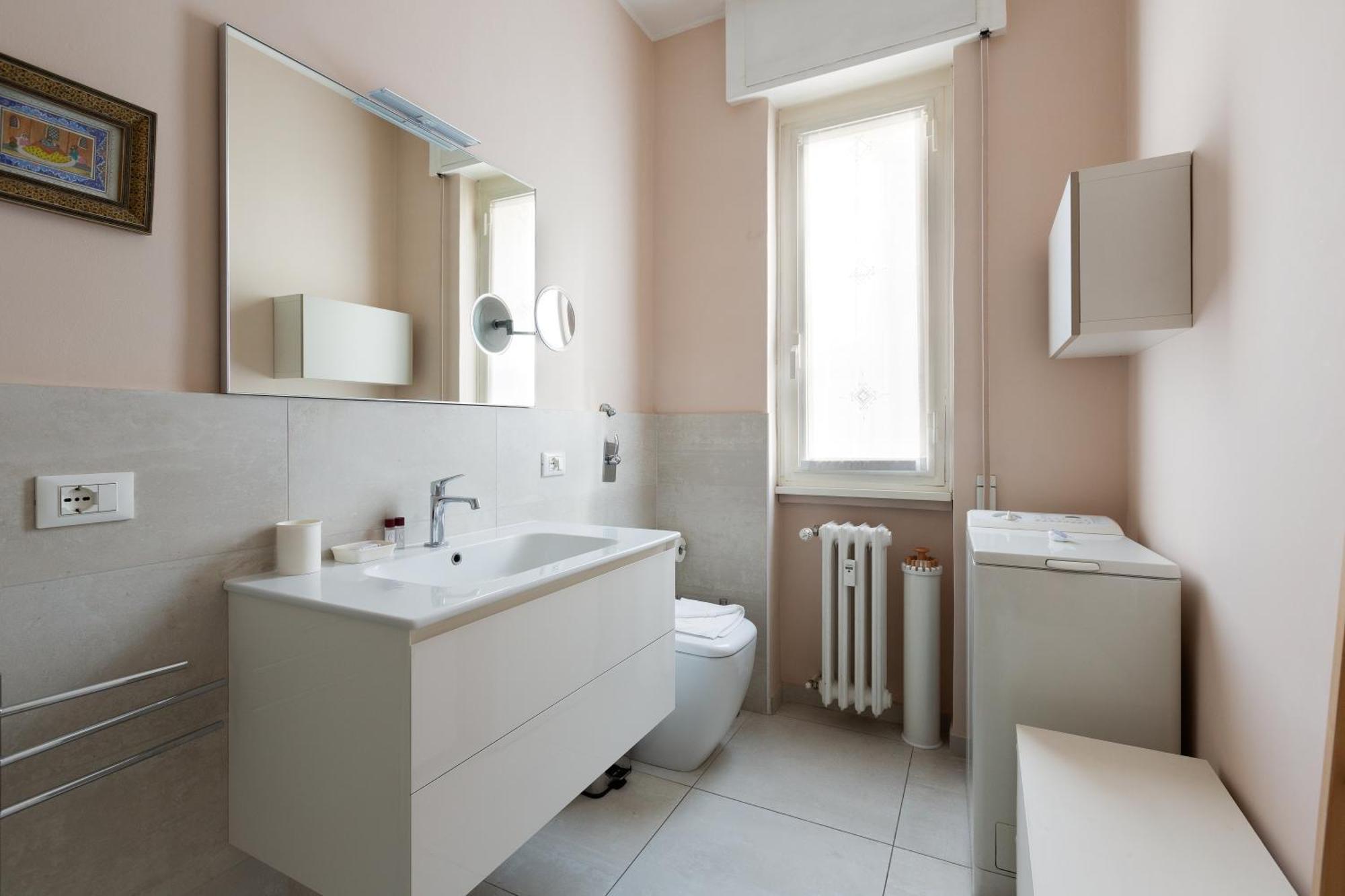 Milan-Linate Apartment With Balcony Luaran gambar